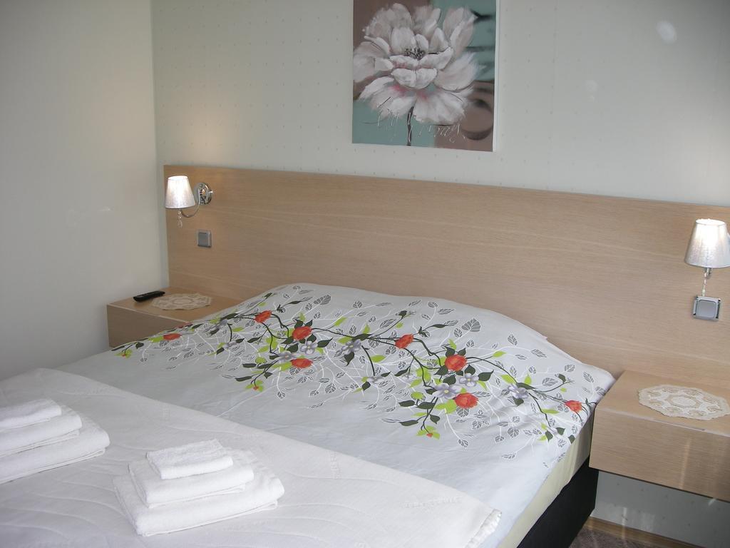 Sorve Guest House Salme Exterior photo